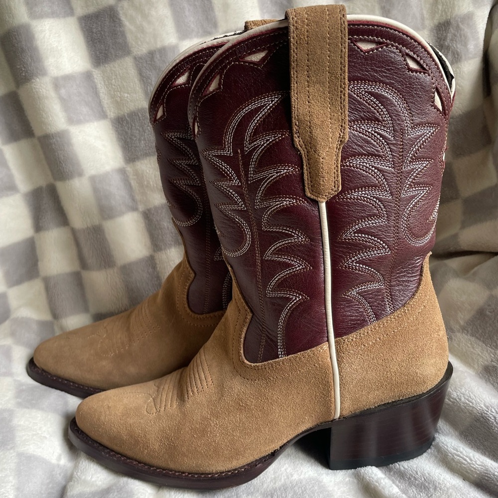 Tecovas Jolene - Picture 3 of 10